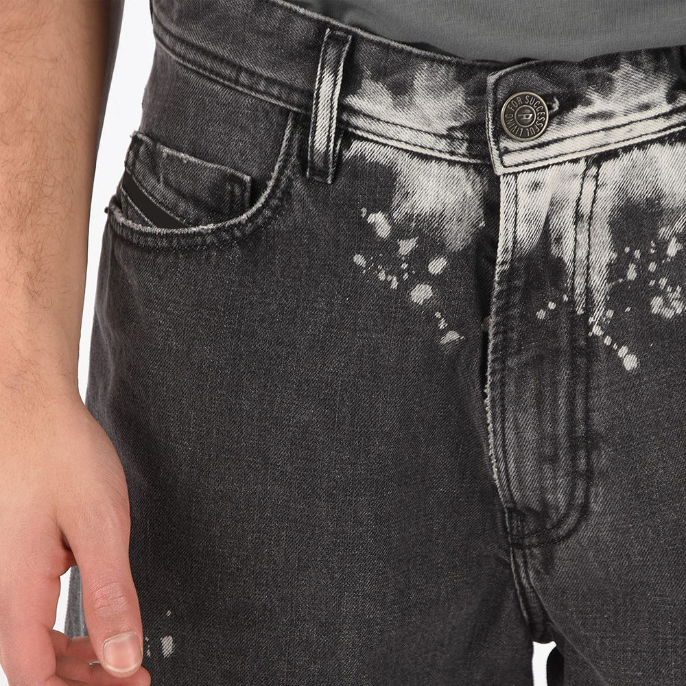 Men’s Washed Denim Baggy Shorts