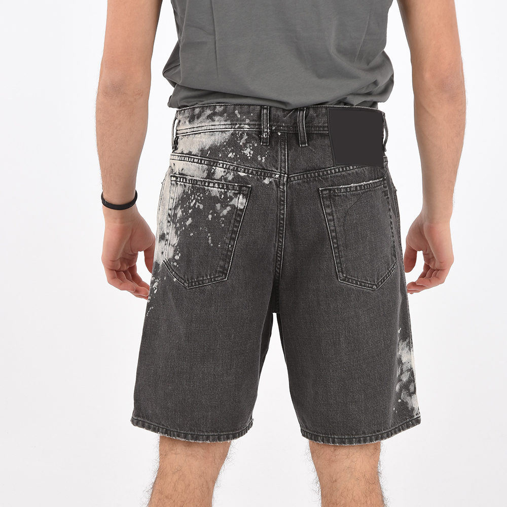 Men’s Washed Denim Baggy Shorts