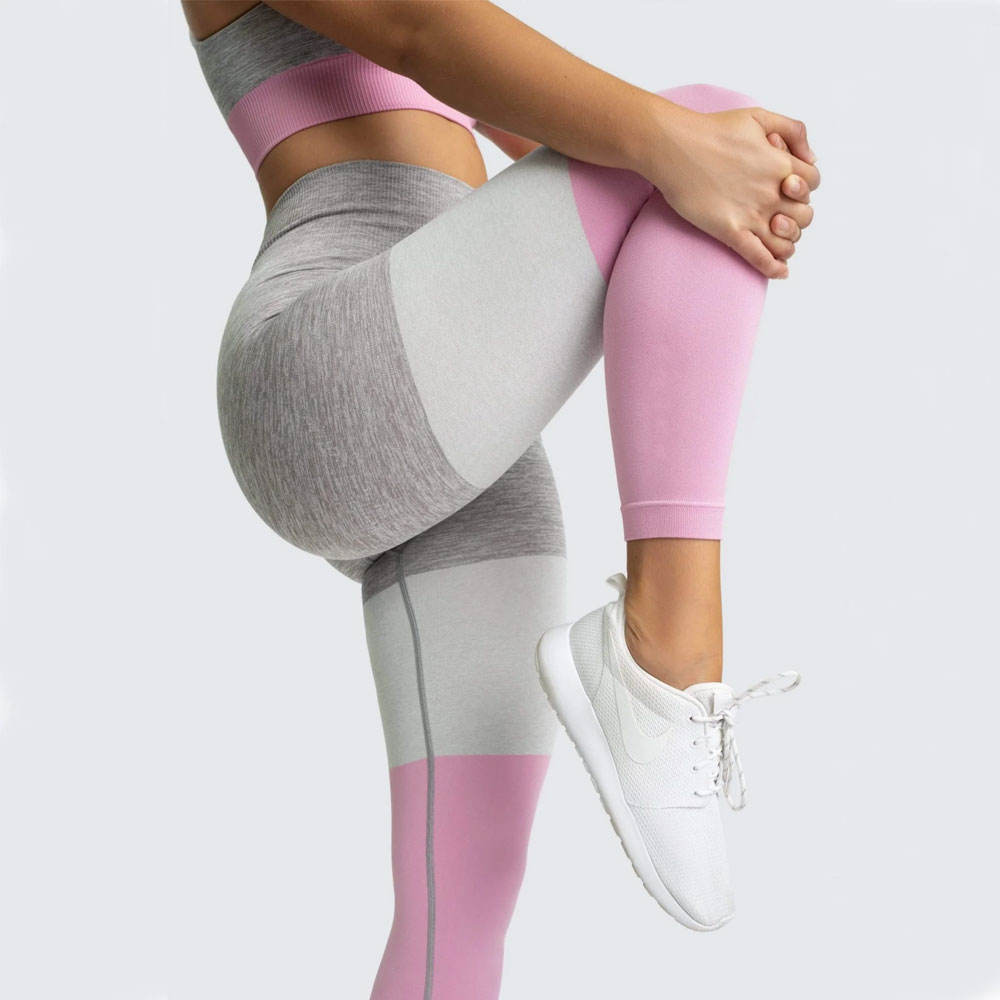 Fashion Styles Yoga Legging and Bra Yoga Set Eco-Friendly  Seamless Women Yoga Set