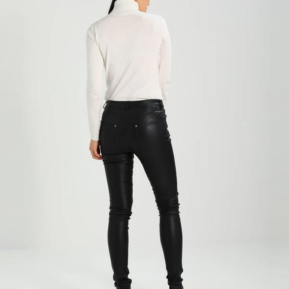 Women’s High-Waist Leather Pants