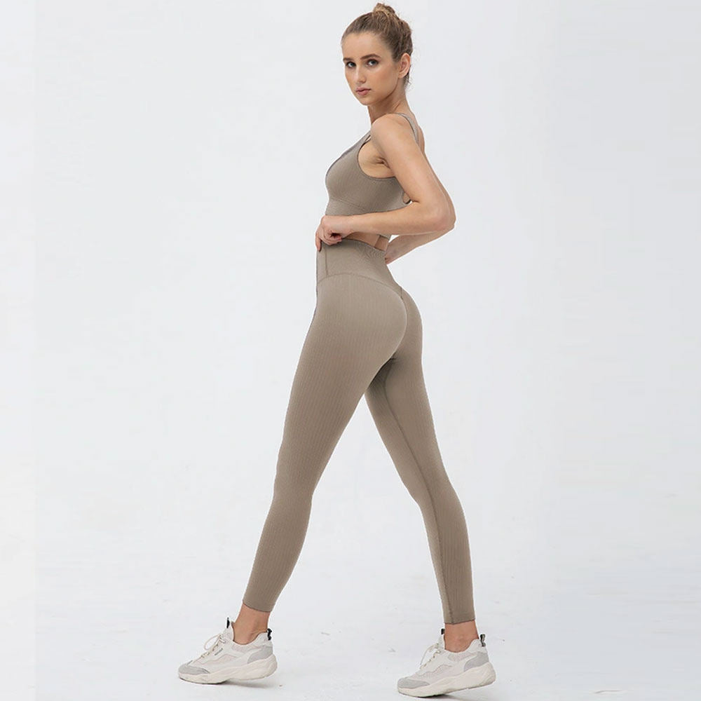 Latest Fashion Solid Color Fitness Women Yoga Set Ladies Gym Active Wear High Waist Yoga Sport Sets for Adults Yoga Set