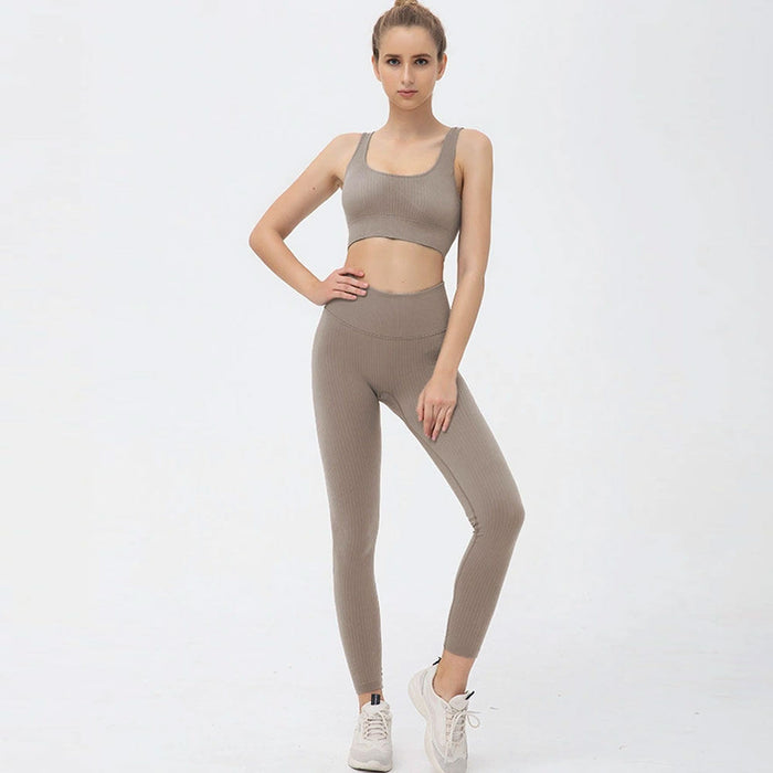 Latest Fashion Solid Color Fitness Women Yoga Set Ladies Gym Active Wear High Waist Yoga Sport Sets for Adults Yoga Set
